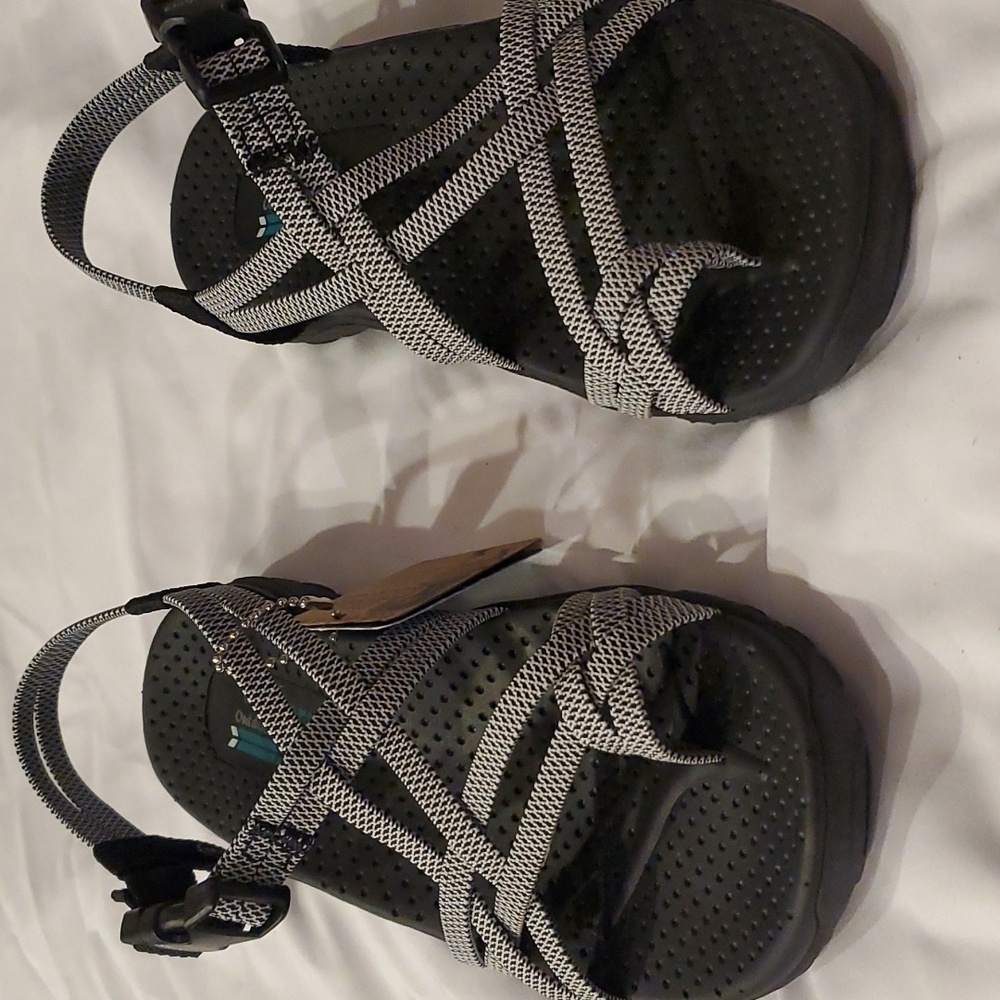 Womens shoes